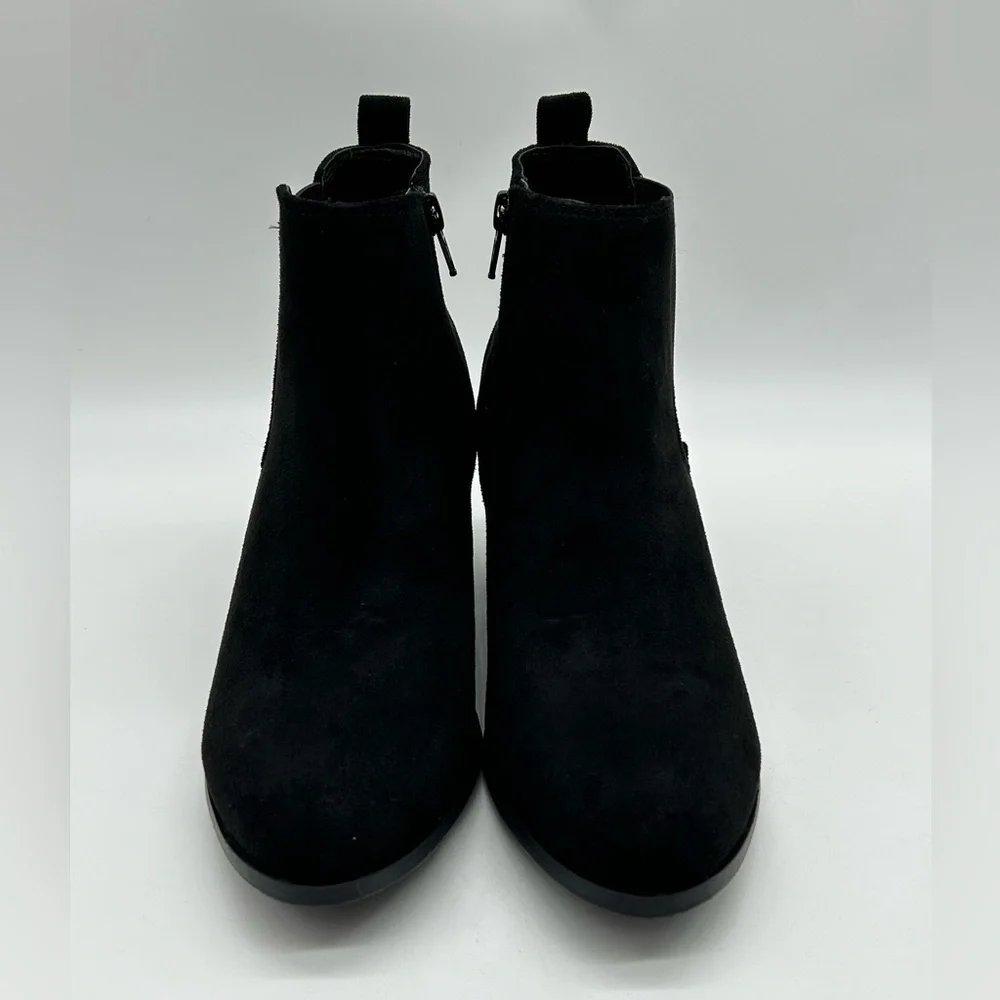 DV by Dolce Vita Collyns Black Faux Suede Ankle Booties Size 11 New With Box - Picture 6 of 12